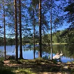 Moekki Aapola * Пуумала