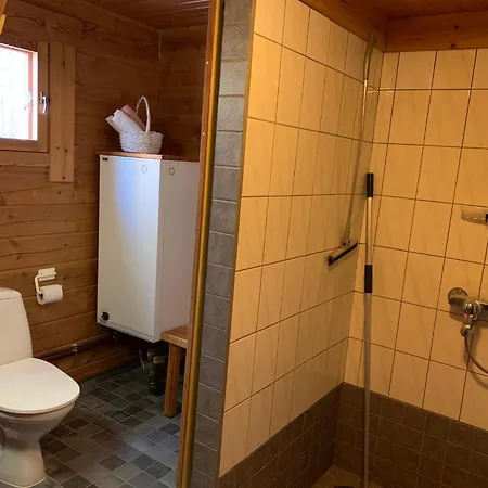 Moekki Aapola * Puumala