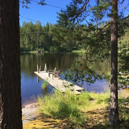 Moekki Aapola * Puumala