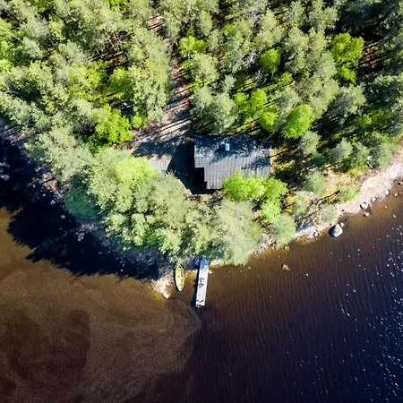 Moekki Aapola Tatil Evi Puumala