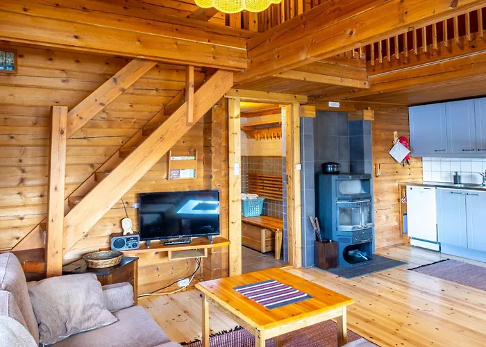 Moekki Aapola * Puumala